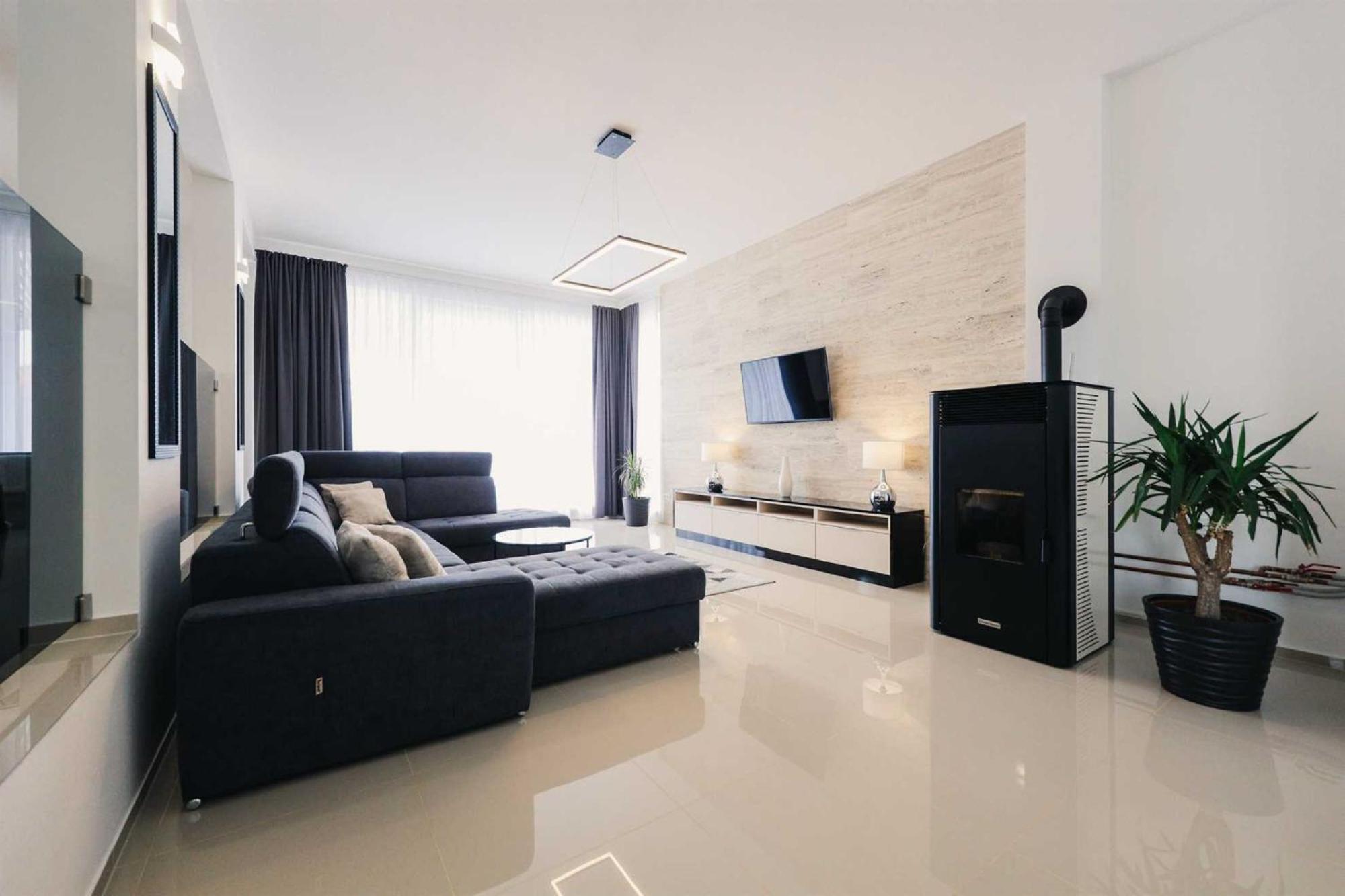 Villa Miranda With Pool Затон Экстерьер фото